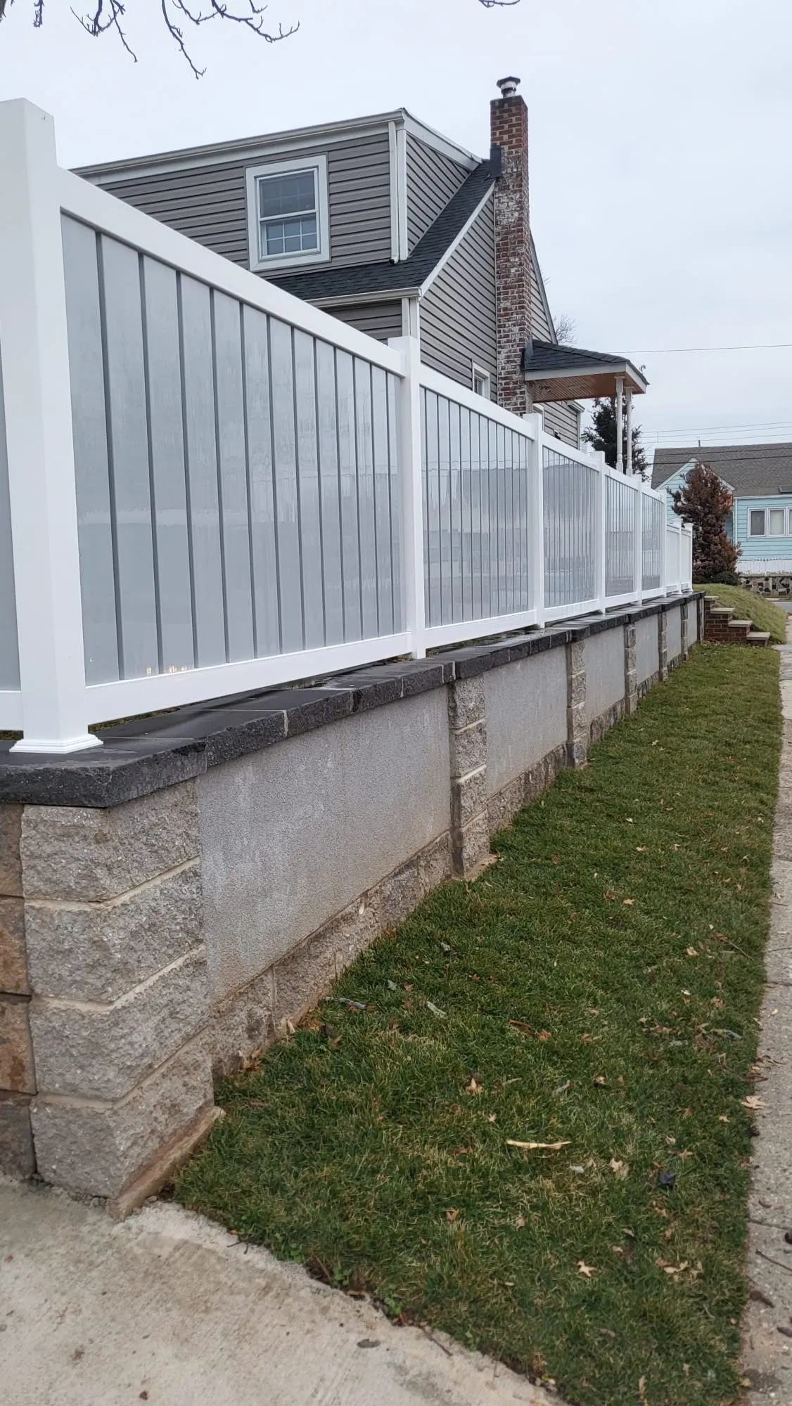 Vinyl fence installation in Westfield, NJ